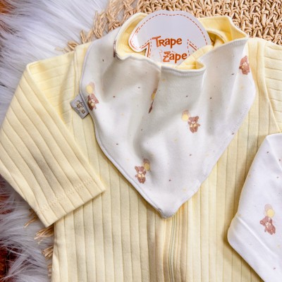 Kit 2 Macacões + Babador Bandana Ursinho e Canelado - Amarelo e Off White